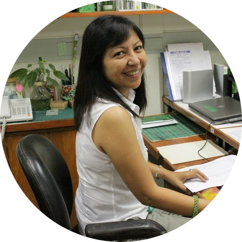 Joyce at her IRRI office